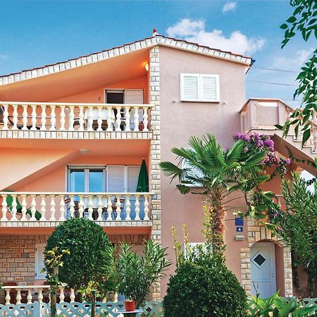 Beautiful Apartment In Privlaka With Kitchen Exterior photo